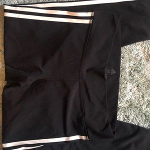 Adidas medium legging